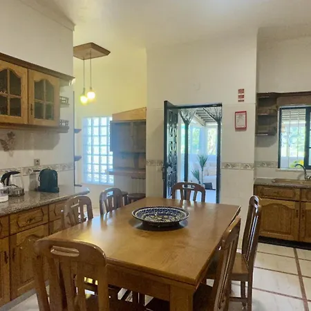 Atanasio - Private Pool - 10 Guests - Albufeira